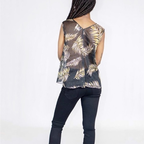 Forte forte 100% silk desert leaf print voile top in black and gold - Picture 4 of 14